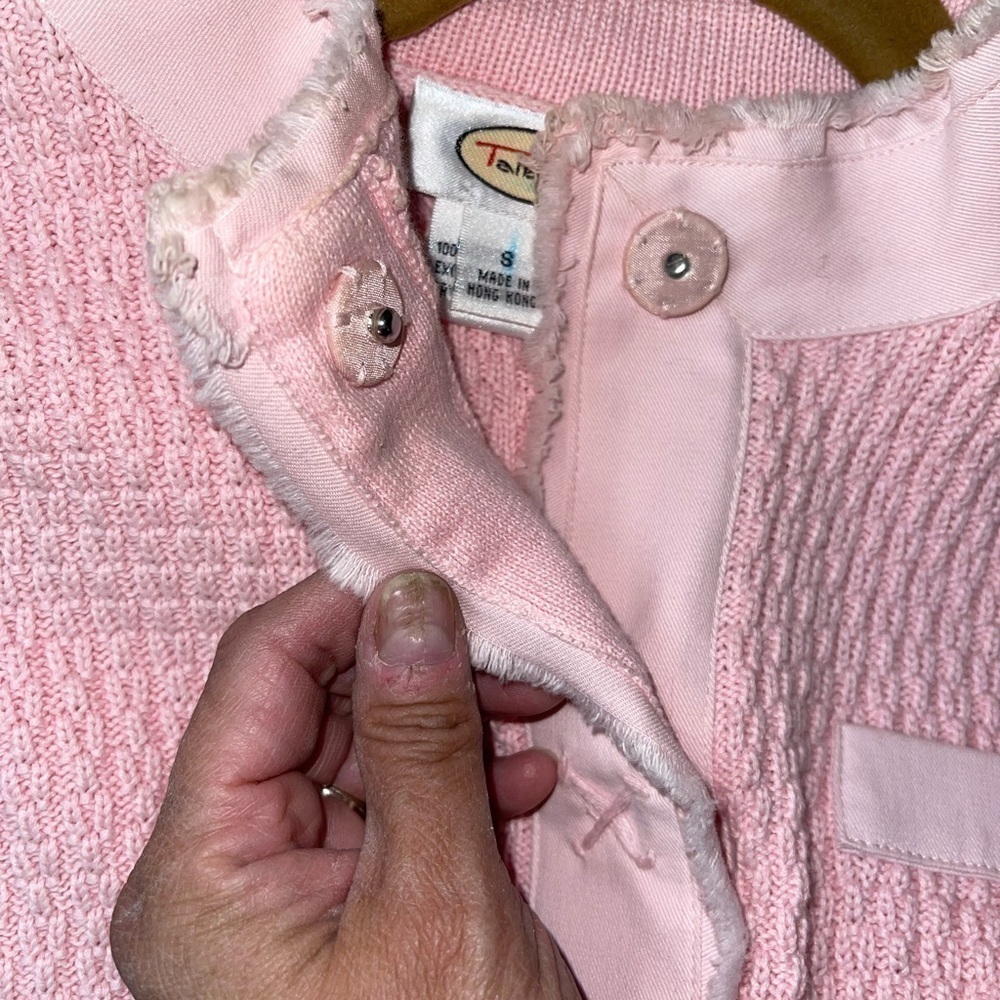 Talbots Textured Cotton Cardigan Size Small. GUC magnetic button front. - Picture 10 of 13